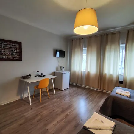 بيت ضيافة Residencial Centro Comercial Avenida Bragashopping