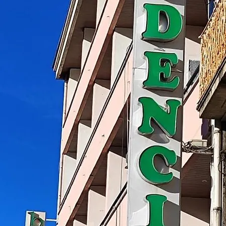 Penzion Residencial Centro Comercial Avenida Bragashopping 3*