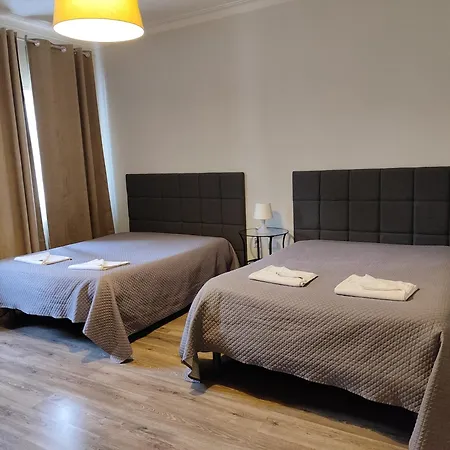 بيت ضيافة Residencial Centro Comercial Avenida Bragashopping براغا