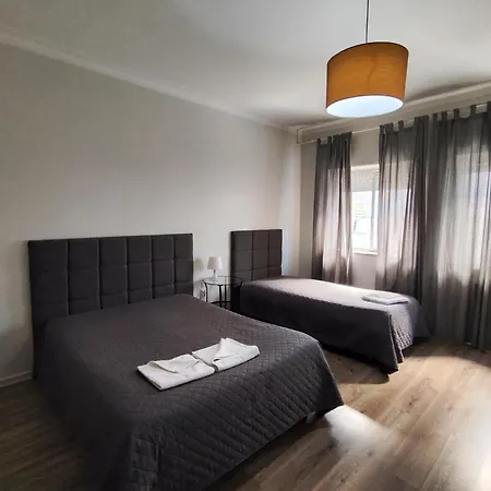 بيت ضيافة Residencial Centro Comercial Avenida Bragashopping