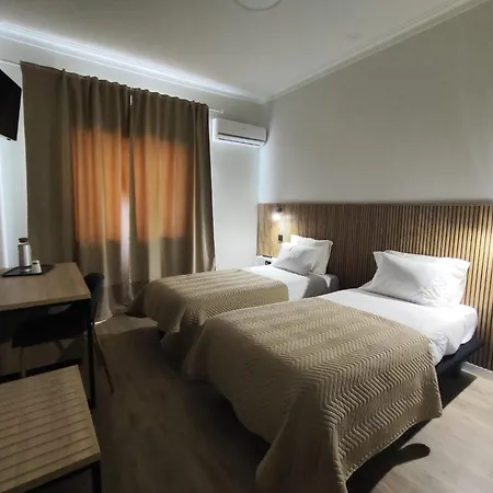 Residencial Centro Comercial Avenida Bragashopping 게스트하우스