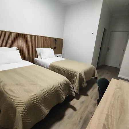 招待所 阿威尼达布拉格斯商业酒店