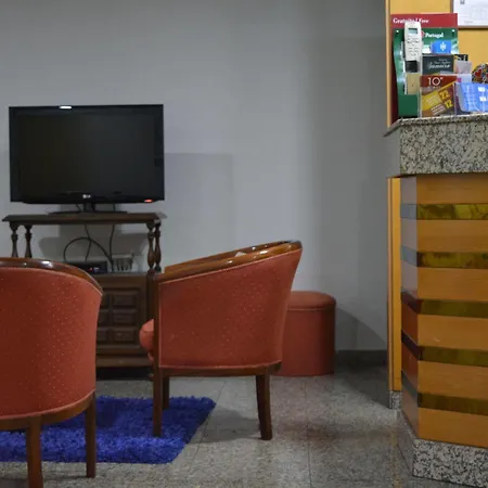 بيت ضيافة Residencial Centro Comercial Avenida Bragashopping
