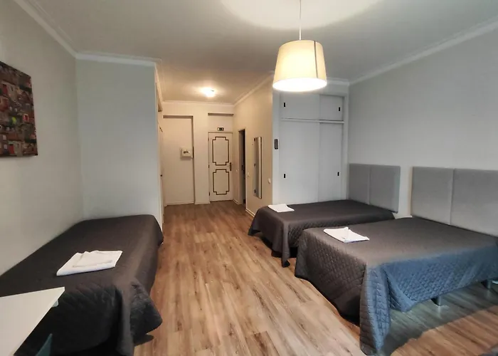 Residencial Centro Comercial Avenida Bragashopping 게스트하우스