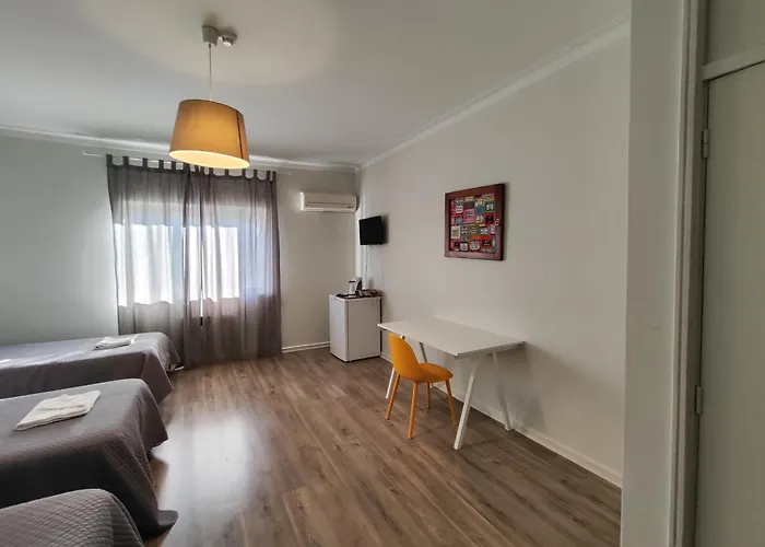 Residencial Centro Comercial Avenida Bragashopping 3* 브라가